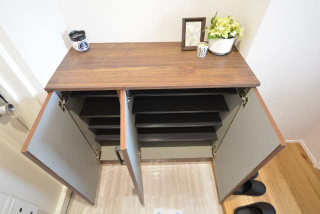 フラワーヒル目黒 玄関