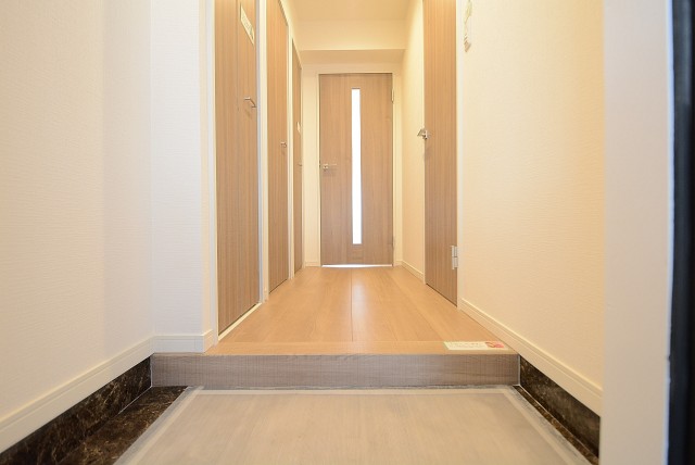 大森永谷マンション 玄関