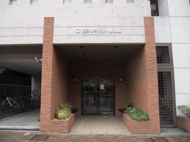 朝日シティパリオ島津山　エントランス