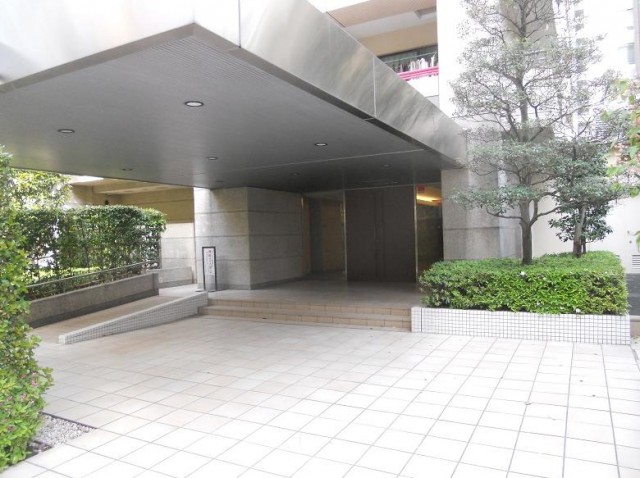 アクス御殿山　エントランス