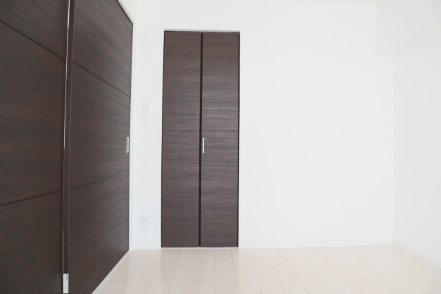 成宗マンション 洋室