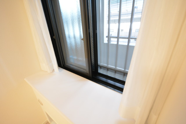 クレストフォルム田町ベイサイドコート 洋室2