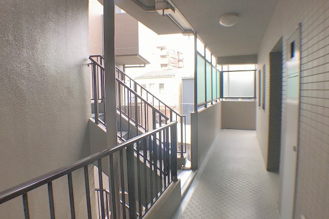 アルカンシエル高井戸 外廊下