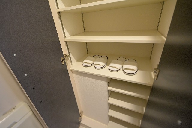 第三宮庭マンション４０５号室 廊下