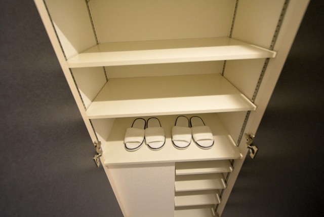 第三宮庭マンション４０５号室 廊下 (3)