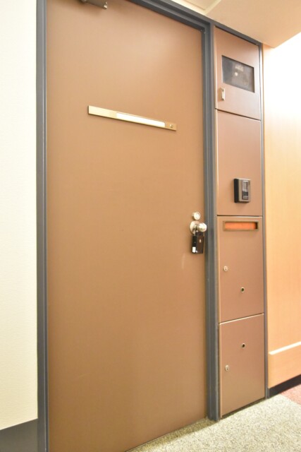 ニューステイトメナー 玄関