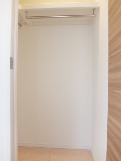 成城オリンピックマンション　洋室ウォークイン