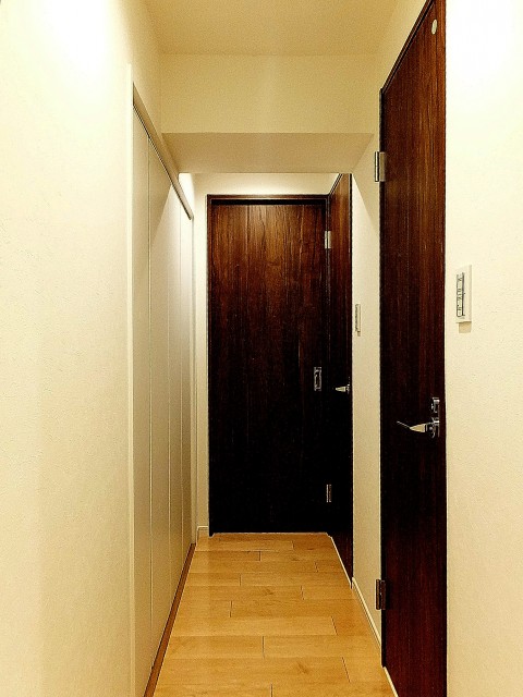 アイタウン・レピア　廊下