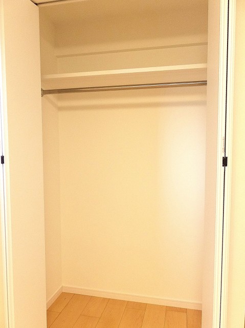 アイタウン・レピア　5.8帖サービスルームのクローゼット