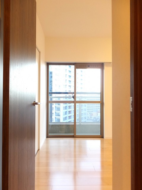 アイタウン・レピア　8.6帖洋室