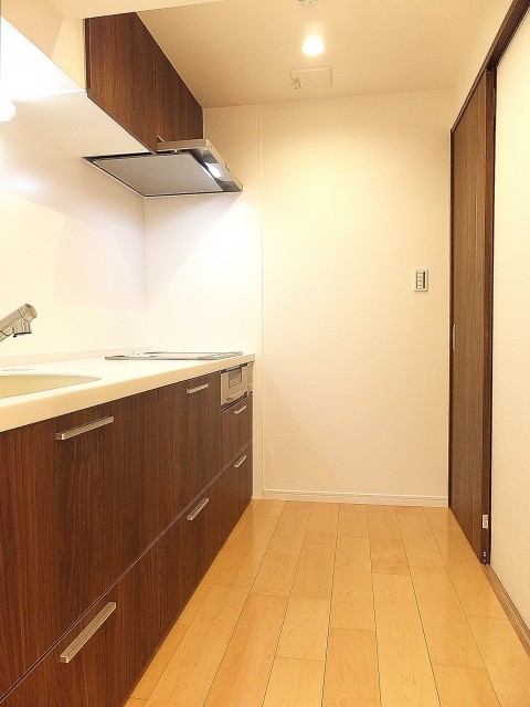 アイタウン・レピア　独立キッチン