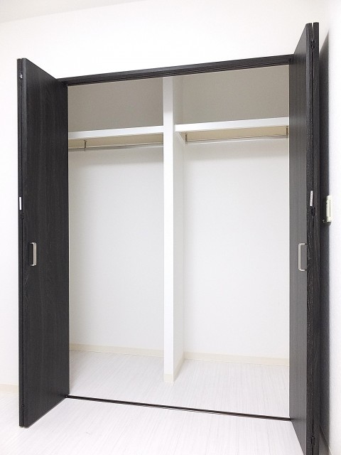 ライオンズマンション駒沢　5.0帖の洋室クローゼット