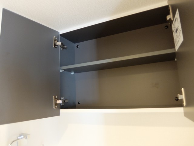 成城マンション　トイレ収納