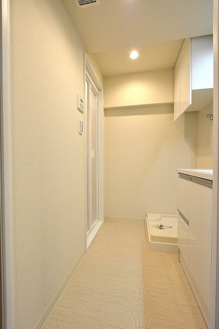 ガーデン堀ノ内住宅　サニタリールーム