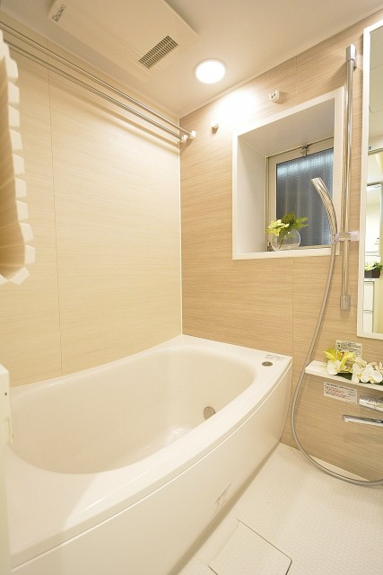 ガーデン堀ノ内住宅　バスルーム