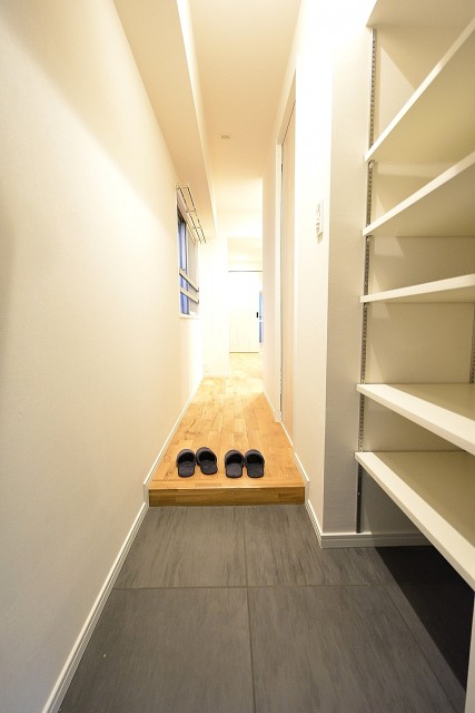 中野永谷マンション　玄関