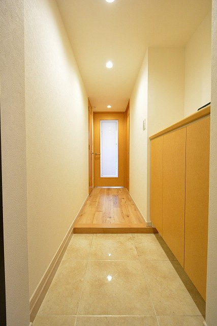 クリオ上北沢　玄関