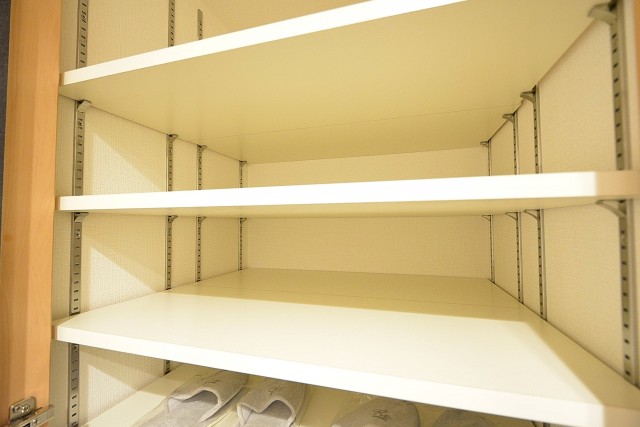 ニューステイトメナー　シューズBOX