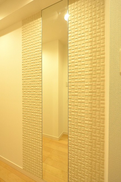 ニューステイトメナー　玄関アクセントタイル