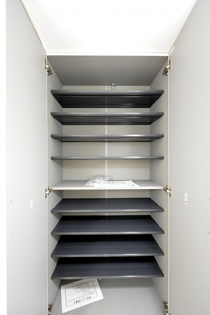 藤和護国寺コープ　シューズBOX