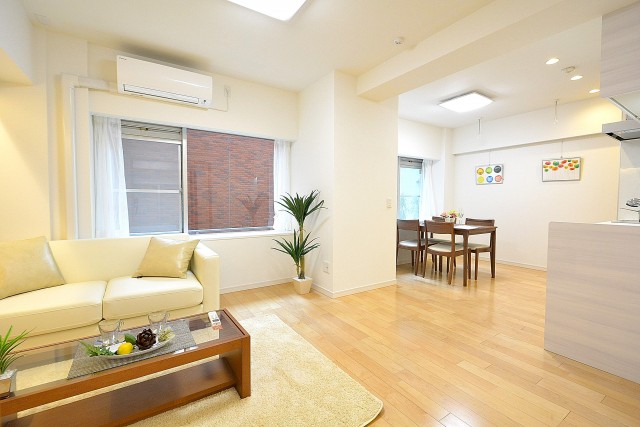 ニューステイトメナー　12.1帖のLDK