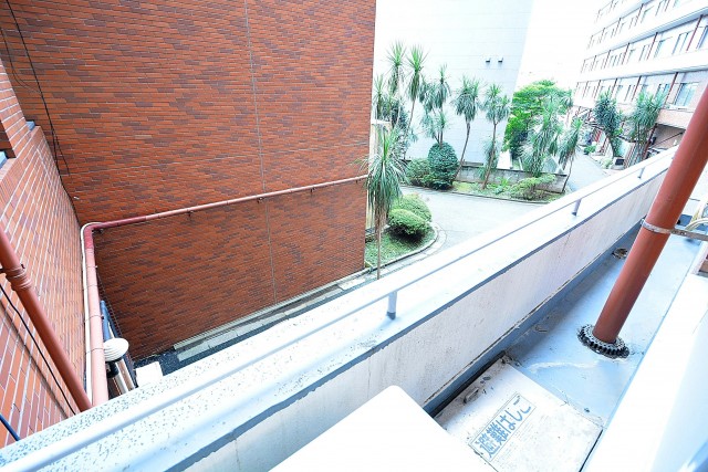 ニューステイトメナー　室外機置き場