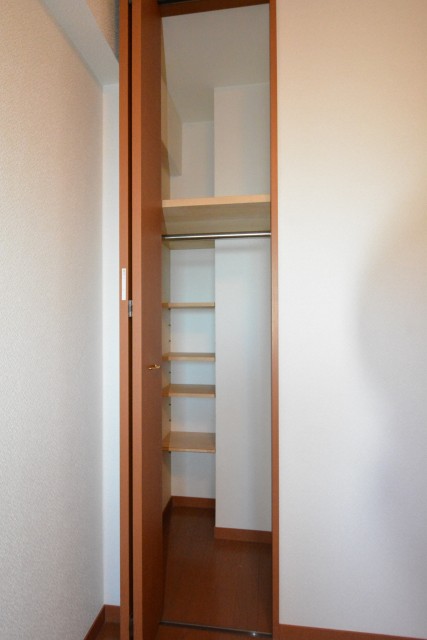 クレストフォルム田町　洋室4.3帖