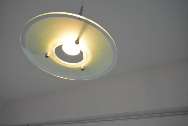 クレストフォルム田町　リビング照明