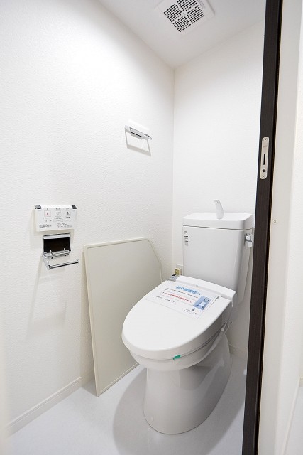 代々木コーポラス　トイレ