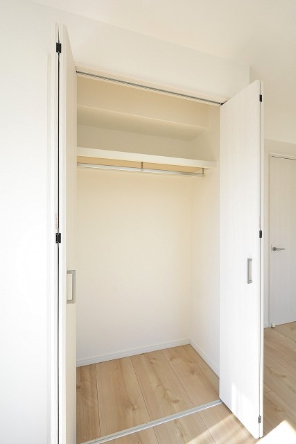 藤和護国寺コープ　7.2帖洋室のクローゼット