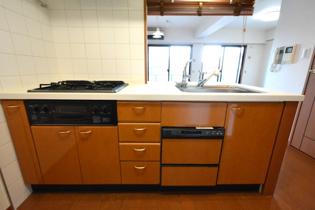 クレストフォルム田町　キッチン