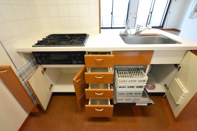 クレストフォルム田町　キッチン