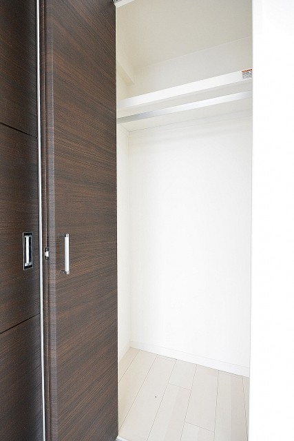 代々木コーポラス　5.5帖洋室②クローゼット