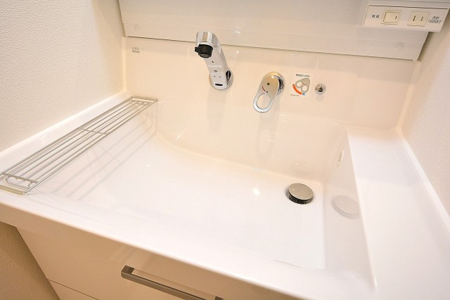 ライオンズマンション南平台　洗面台