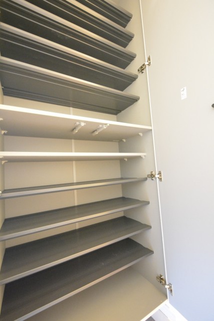 ガーデン堀ノ内住宅　シューズボックス