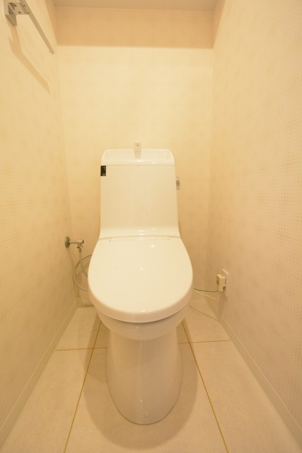 ガーデン堀ノ内住宅　トイレ