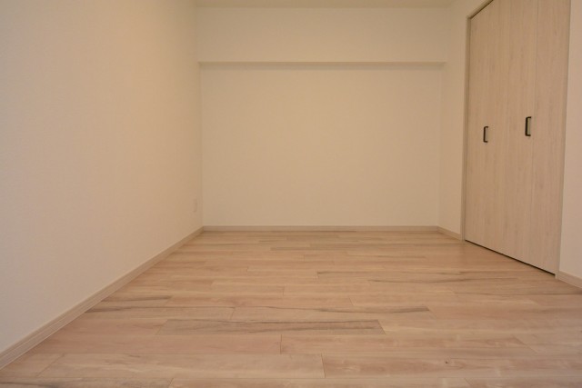 ガーデン堀ノ内住宅　洋室