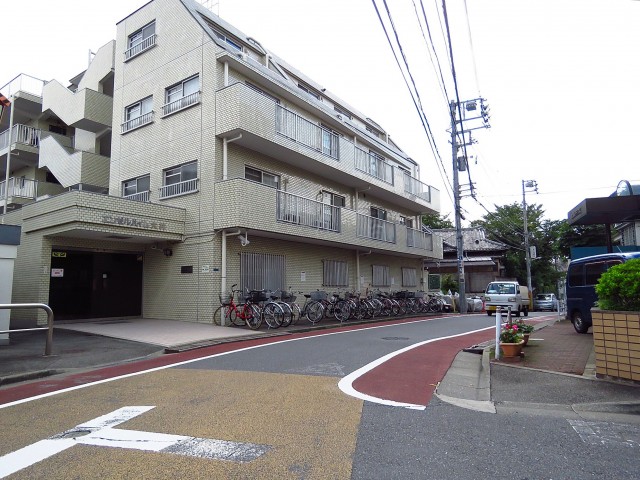 エンゼルハイム大井　前面道路