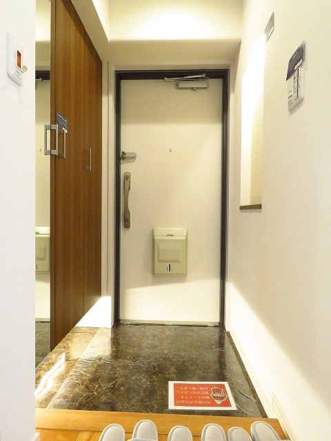 エンゼルハイム大井　玄関ホール