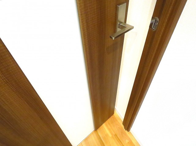 エンゼルハイム大井　LDK扉
