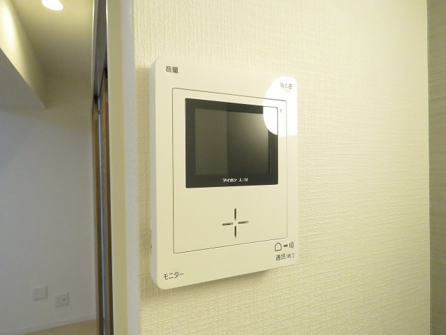 マンション中野坂上　TVモニター付きインターホン