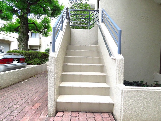 玉川瀬田タウンホーム　共用階段