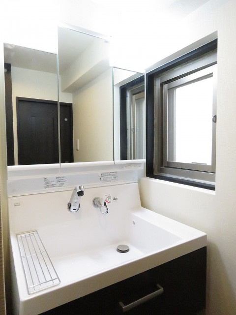 祐天寺ニュースカイマンション　洗面化粧台