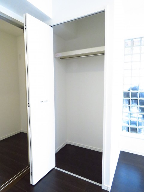 インペリアル赤坂壱番館　洋室約5.4帖クローゼット