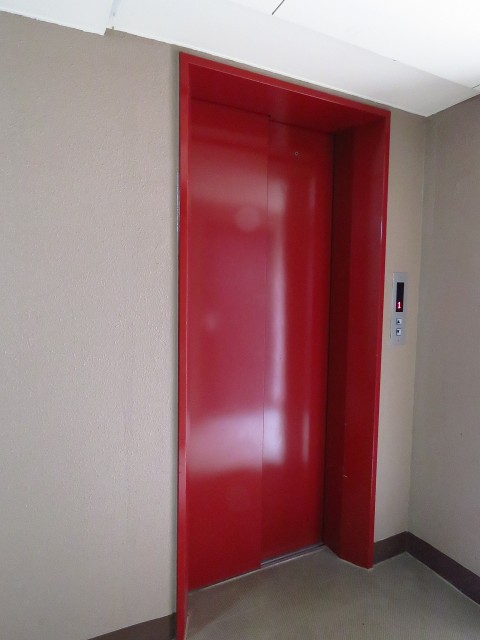 インペリアル赤坂壱番館　エレベーター