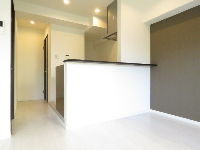 祐天寺ニュースカイマンション　LDK約13.5帖