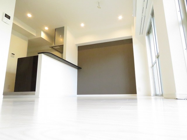 祐天寺ニュースカイマンション　LDK約13.5帖