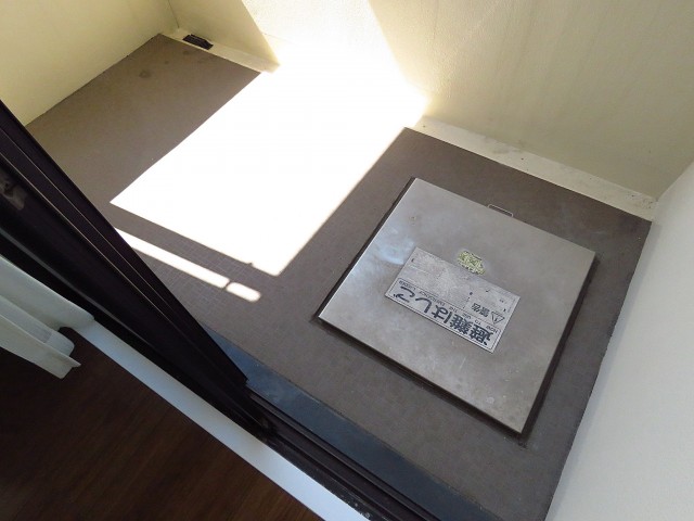 アルシオン芝浦　西側バルコニー