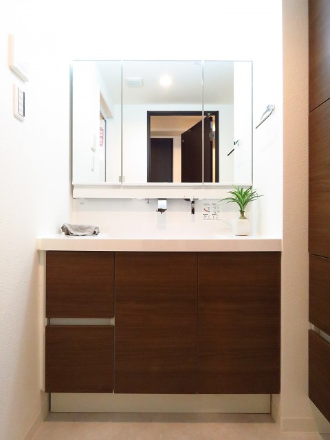 アルシオン芝浦　洗面化粧台