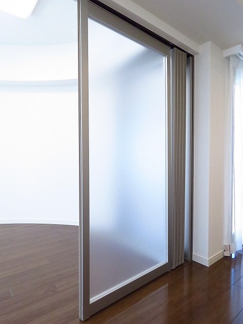 アルシオン芝浦　LDKと洋室の間仕切り
